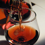 Hennessy создал новую бутылку вместе с именитым художником